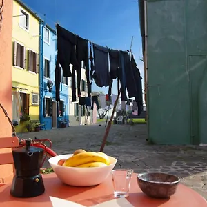 Casa Arancione A Appartamento Burano